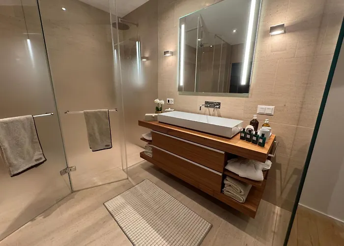 Alpine Luxury With Access To 5 Star ダヴォス・プラッツ